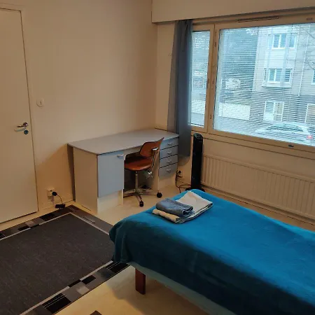 Small Two Inexpensive Apt Near Centre Of